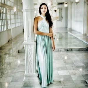 Just wore it at my cousins wedding, no longer need it.